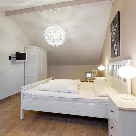 Holiday home Haus Kalle Groemitz